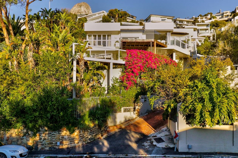 3 Bedroom Property for Sale in Bantry Bay Western Cape